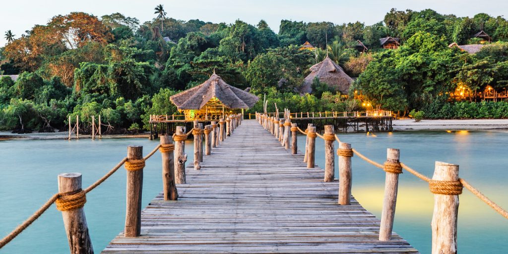 Endless romance : 10 days honeymoon expedition